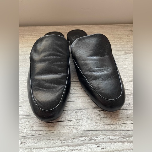 Gianni Bini No Brainer Black Loafers - Picture 2 of 3